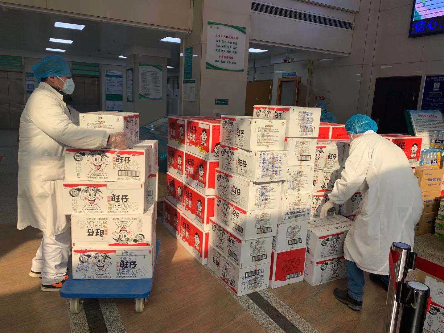 抗击疫情 旺旺水神消毒除菌 旺旺产品满载爱心